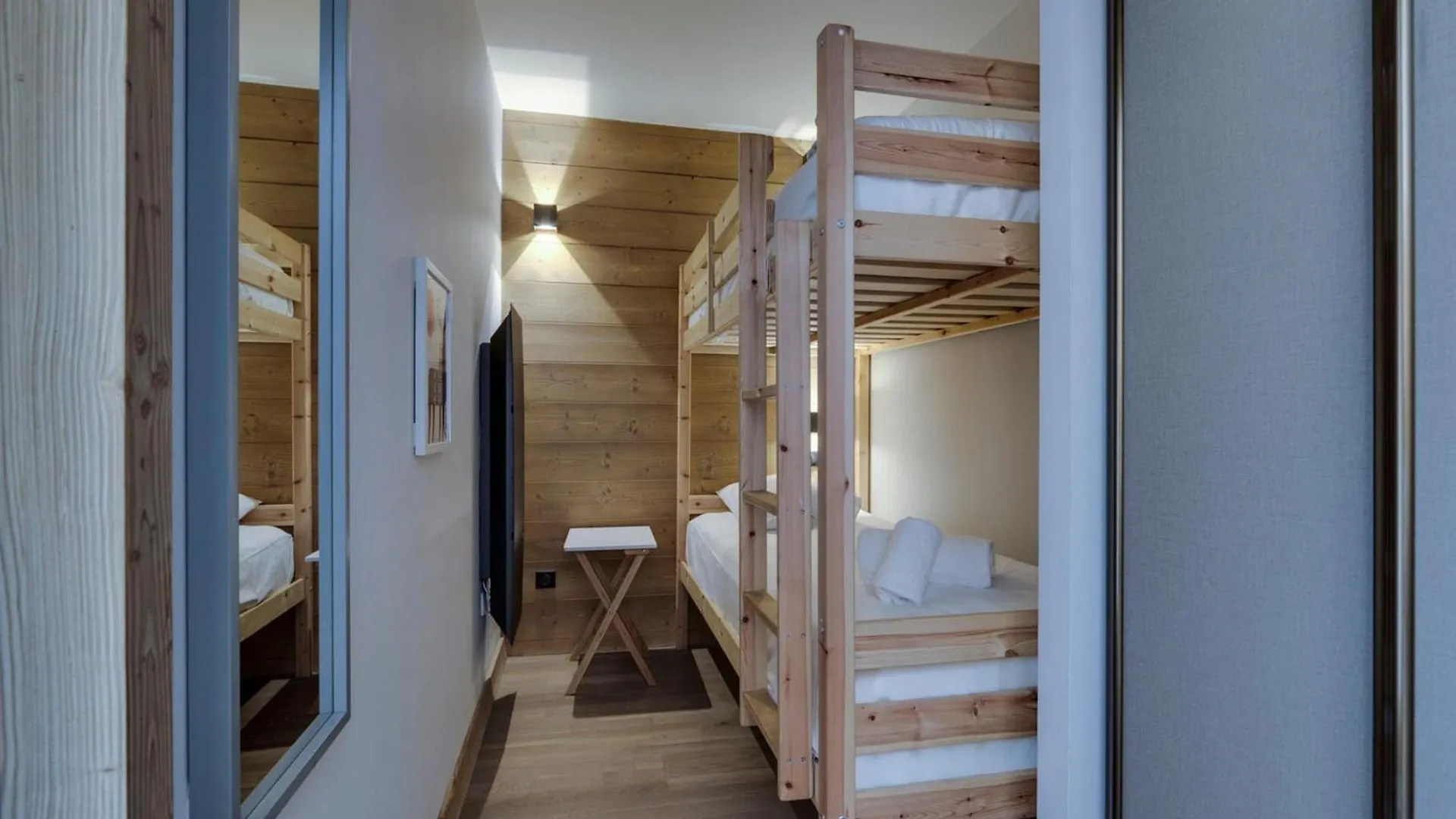 Appartement Au Centre De Tignes Avec Terrasse Et Wifi - Fr-1-641-82 Apartmán